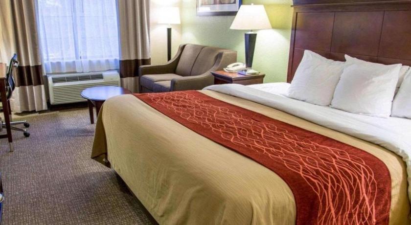 Comfort I-49 Hotel Shreveport