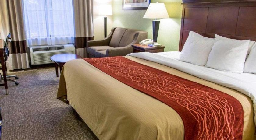 Hotel Comfort I-49