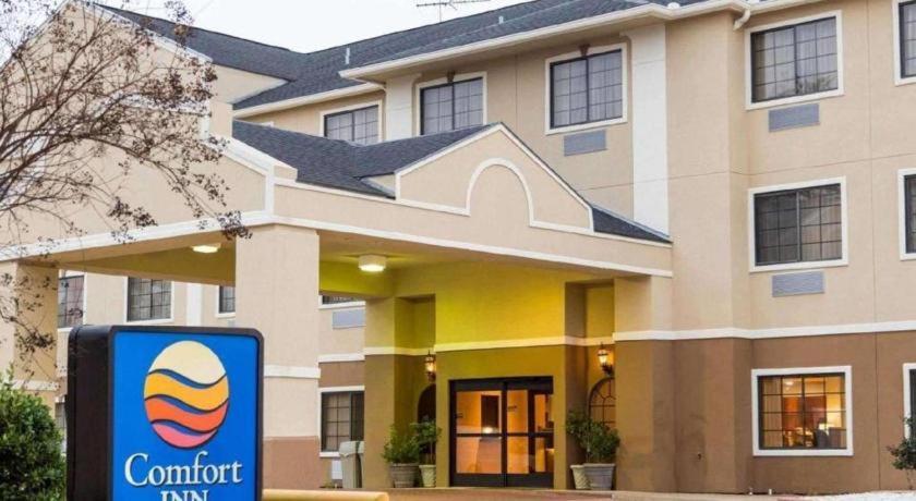 Comfort I-49 Hotel